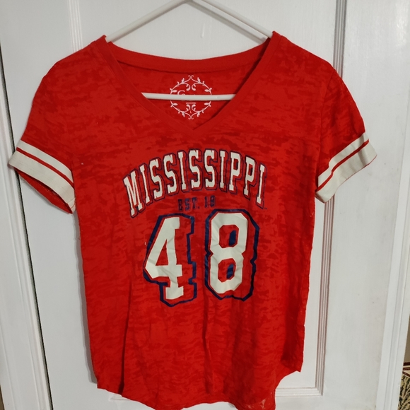 Ole Miss TShirt - Picture 1 of 2